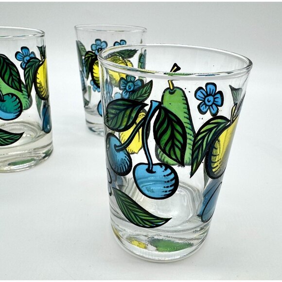 Vintage Stained Glass Juice Glasses Fruit Pattern set of 3 Pear Cherries Peach - Picture 4 of 5